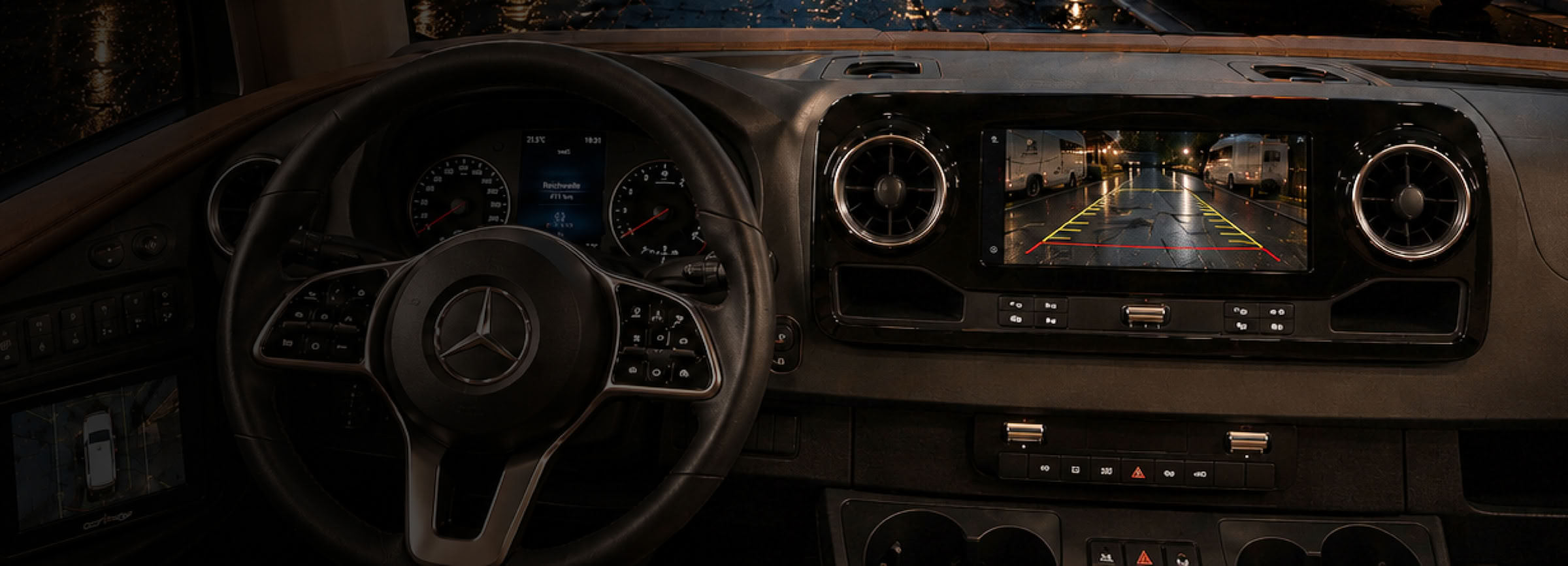 Rückfahrkamera im Wohnmobil mit Anzeige direkt auf dem Radio- und Navigationsdisplay – fachgerecht integriert von RMT LATKA.