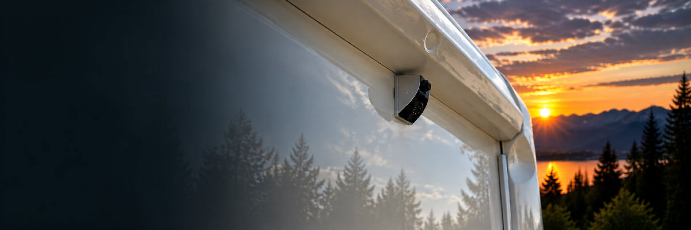 Rückfahrkamera am Wohnmobil für bessere Sicht hinter dem Fahrzeug und mehr Sicherheit beim Rangieren und Einparken.