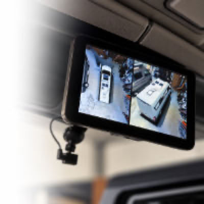 Fachgerechte Integration von Kameras in vorhandene Radio- und Navigationssysteme oder über einen separaten Monitor im Wohnmobil.